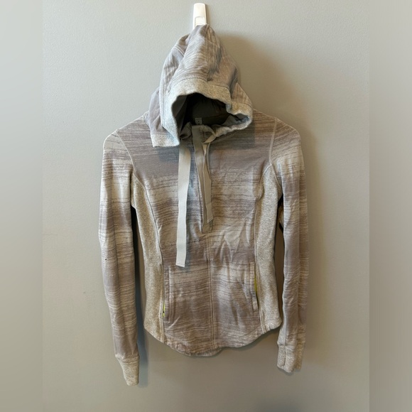 Lululemon Jacket Size 4 - Picture 5 of 13